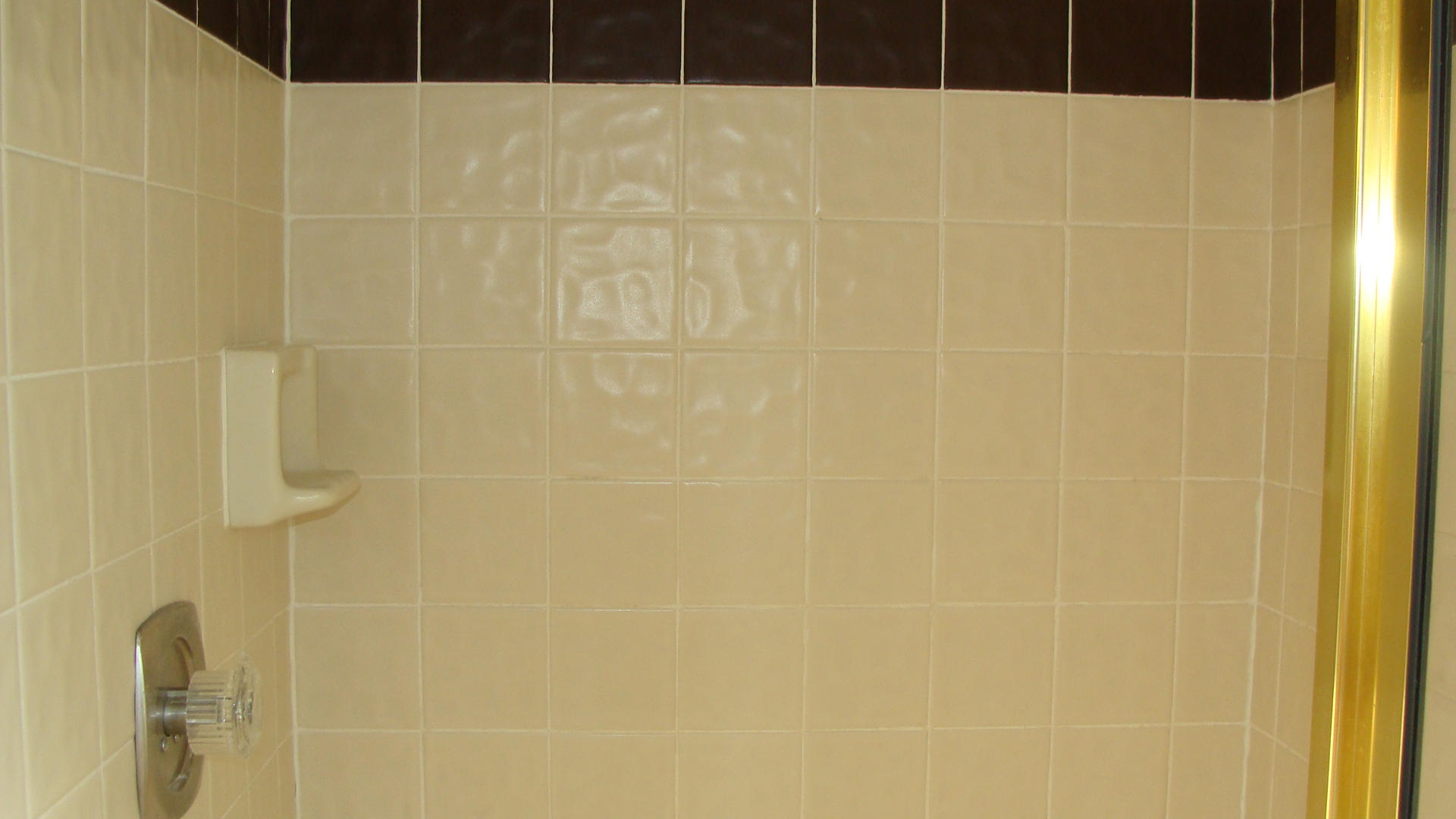 17754 Foxglove Lane Boca Raton, FL 33487 - Photo 25 of 33 Guest Bath