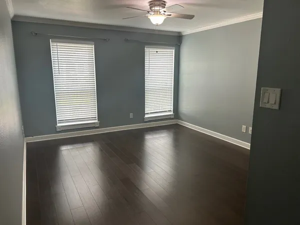 $2,000 | 359 North Post Oak Lane, Unit 121, Houston, TX 77024