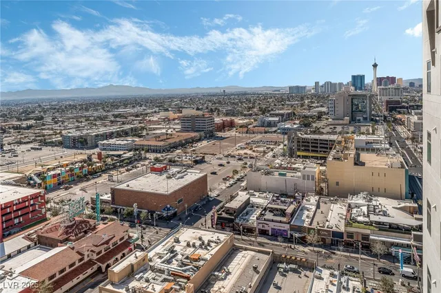 $2,595 | 150 South Las Vegas Boulevard, Unit 2307, Las Vegas, NV 89101