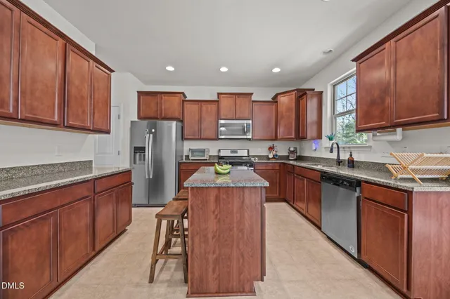 $395,000 | 3408 Lacewing Drive, Zebulon, NC 27597