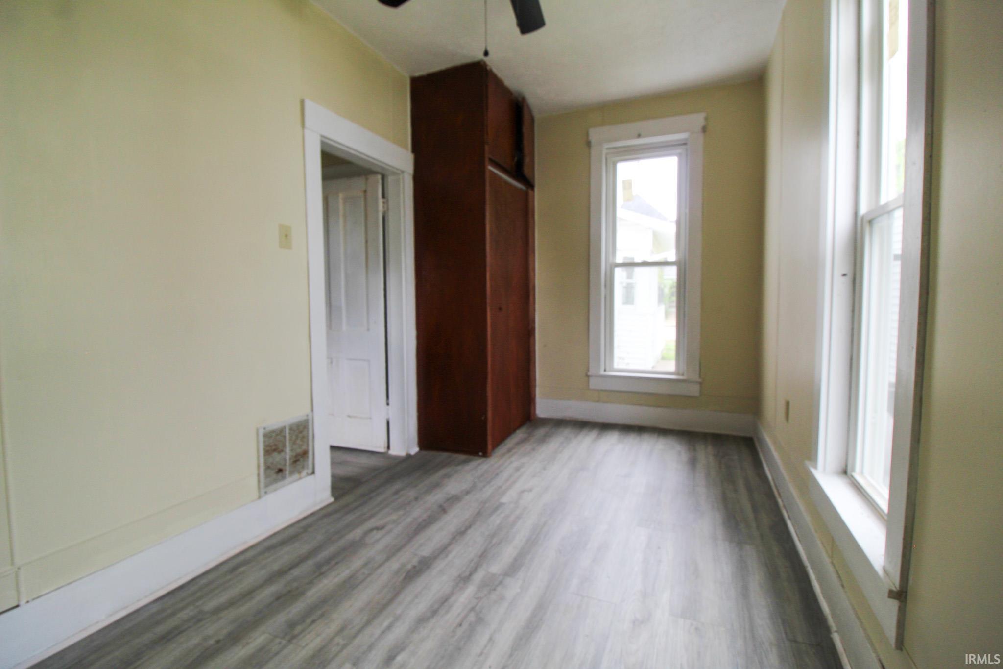 233 East Commerce Street Dunkirk, IN 47336 - Photo 15 of 18