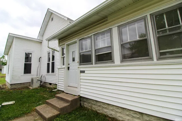 $119,900 | 233 East Commerce Street, Dunkirk, IN 47336