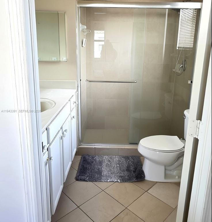 3203 Southeast 7th Street Homestead, FL 33033 - Photo 29 of 44 a bathroom with a toilet and a shower