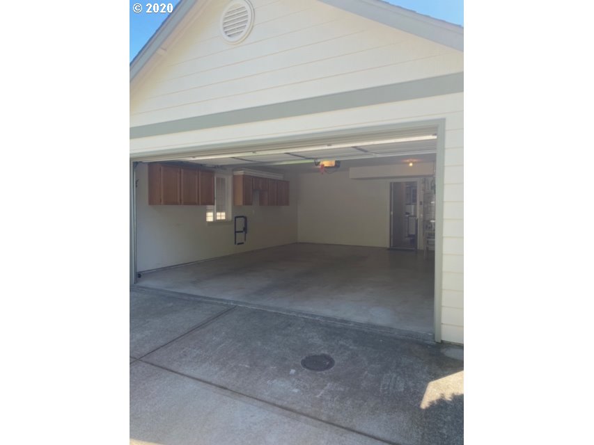 418 Walnut Way Silverton, OR 97381 - Photo 12 of 26