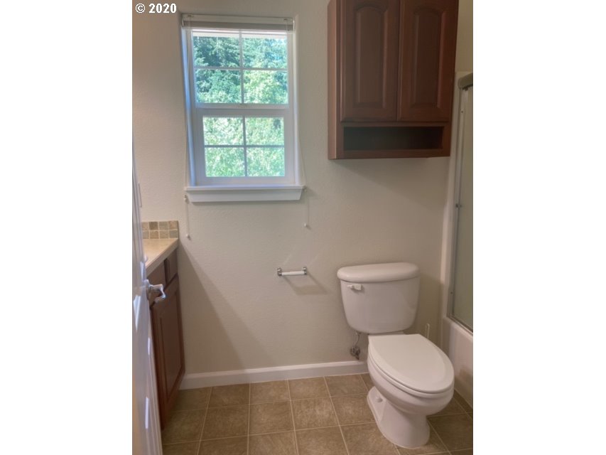 418 Walnut Way Silverton, OR 97381 - Photo 20 of 26