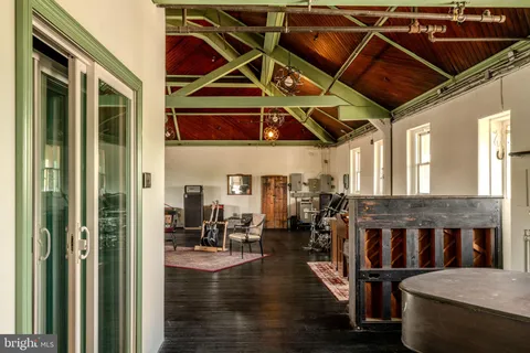 $1,070,000 | 4900 Longshore Avenue, Philadelphia, PA 19135