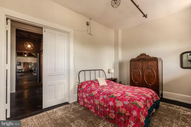 $1,070,000 | 4900 Longshore Avenue, Philadelphia, PA 19135