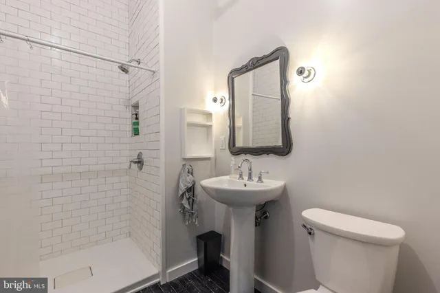 $1,070,000 | 4900 Longshore Avenue, Philadelphia, PA 19135