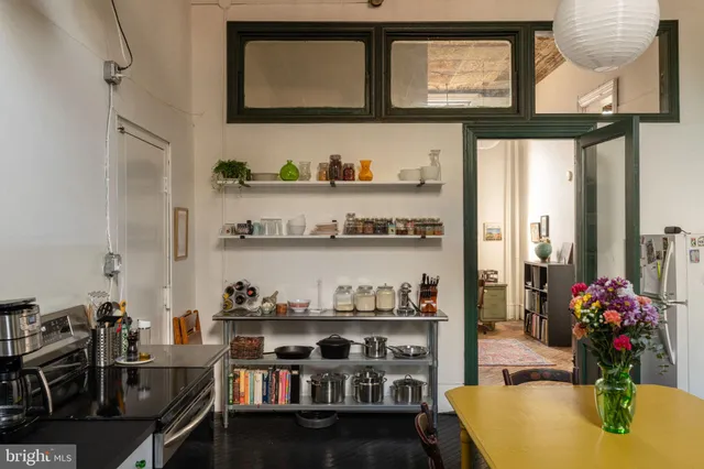 a car parked in front of a building