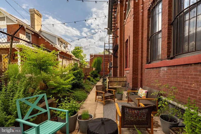 $1,070,000 | 4900 Longshore Avenue, Philadelphia, PA 19135