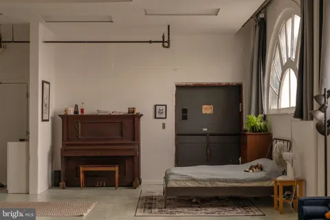 $1,070,000 | 4900 Longshore Avenue, Philadelphia, PA 19135