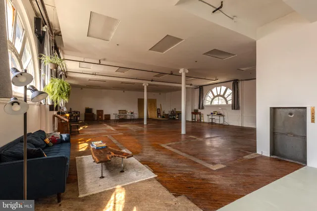 $1,070,000 | 4900 Longshore Avenue, Philadelphia, PA 19135