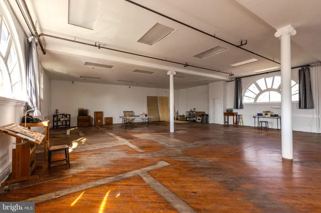 $1,070,000 | 4900 Longshore Avenue, Philadelphia, PA 19135