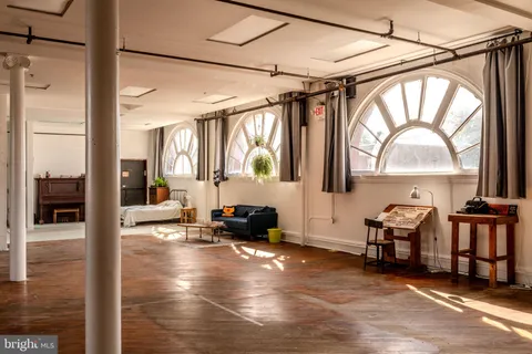 $1,070,000 | 4900 Longshore Avenue, Philadelphia, PA 19135