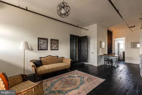 $1,070,000 | 4900 Longshore Avenue, Philadelphia, PA 19135