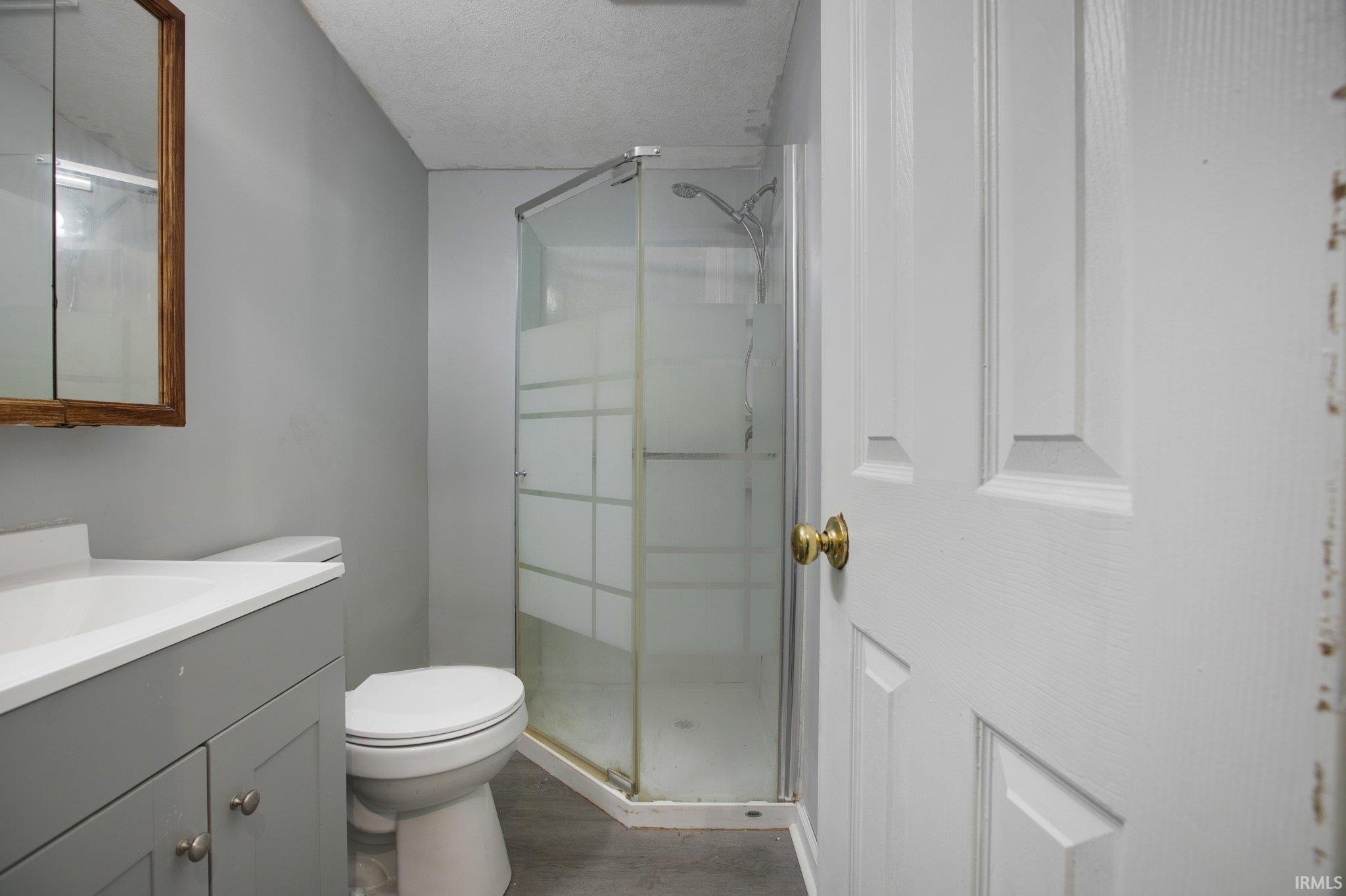 57553 Oakside Road Mishawaka, IN 46544 - Photo 4 of 20 Gallery Image 4