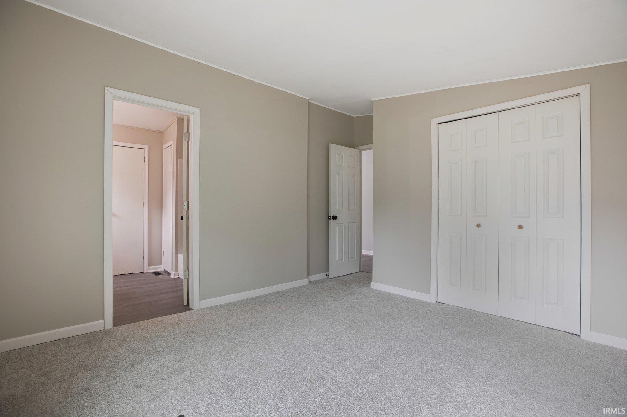 57553 Oakside Road Mishawaka, IN 46544 - Photo 8 of 20 Gallery Image 8
