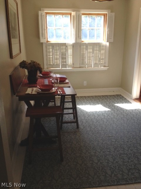 1120 County Line Road Gates Mills, OH 44040 - Photo 10 of 21 Dining area off the kitchen.