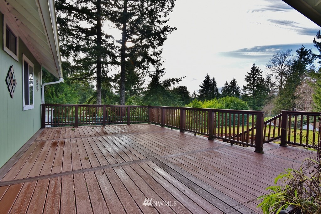 2161 Rocky Point Road Northwest Bremerton, WA 98312 - Photo 20 of 24 Gallery Image 20