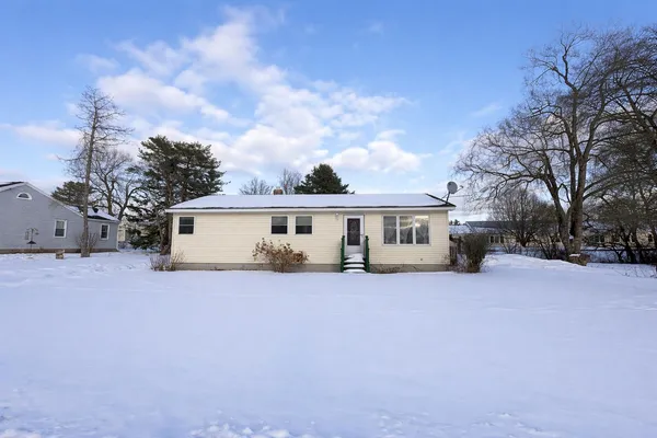 $299,900 | 21 Knox Brothers Avenue, Searsport, ME 04974