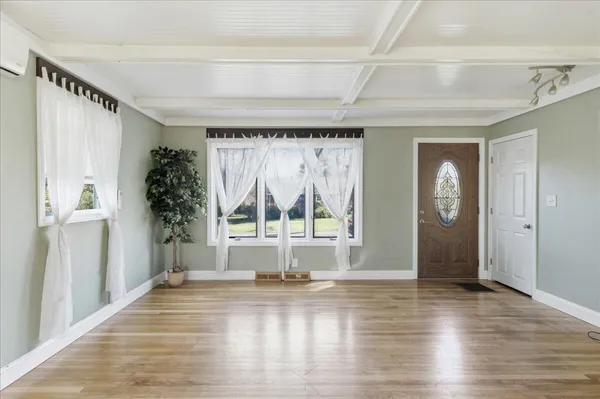 $299,900 | 21 Knox Brothers Avenue, Searsport, ME 04974