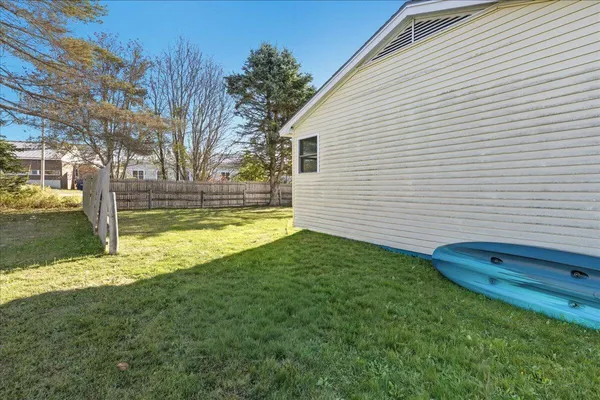 $299,900 | 21 Knox Brothers Avenue, Searsport, ME 04974