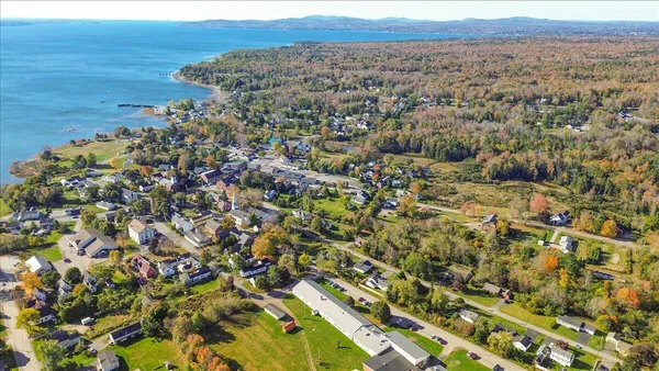 $299,900 | 21 Knox Brothers Avenue, Searsport, ME 04974