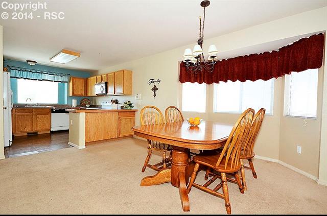 8180 Linderman Road Peyton, CO 80831 - Photo 4 of 20 Dining area