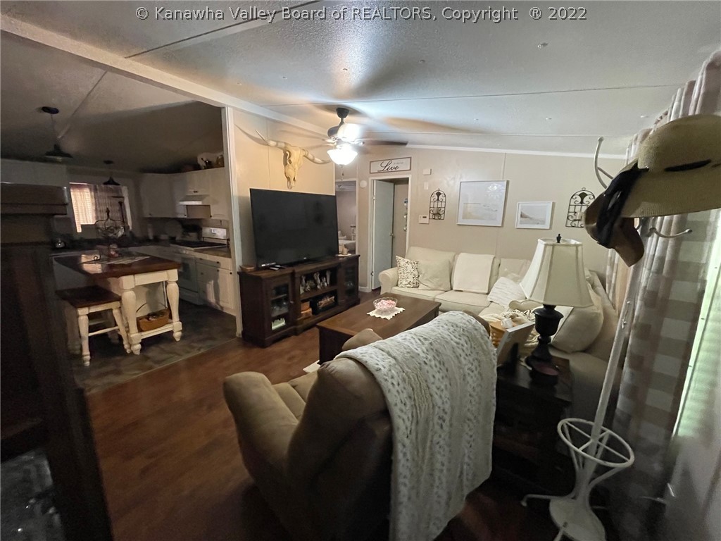 11366 Clay Road Newton, WV 25266 - Photo 10 of 27 Gallery Image 10