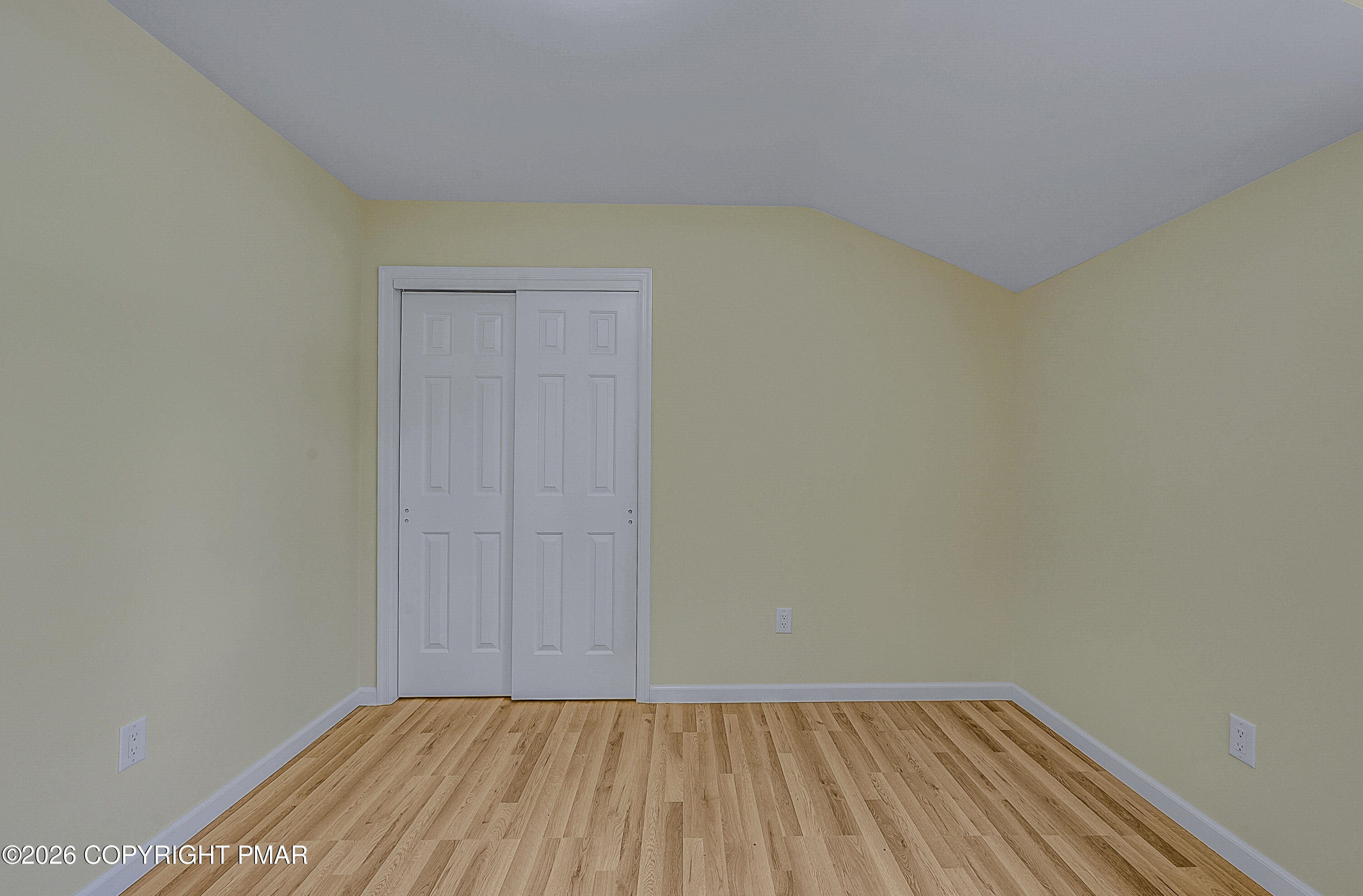 171 Foothill Boulevard Effort, PA 18330 - Photo 18 of 47 Bedroom 2