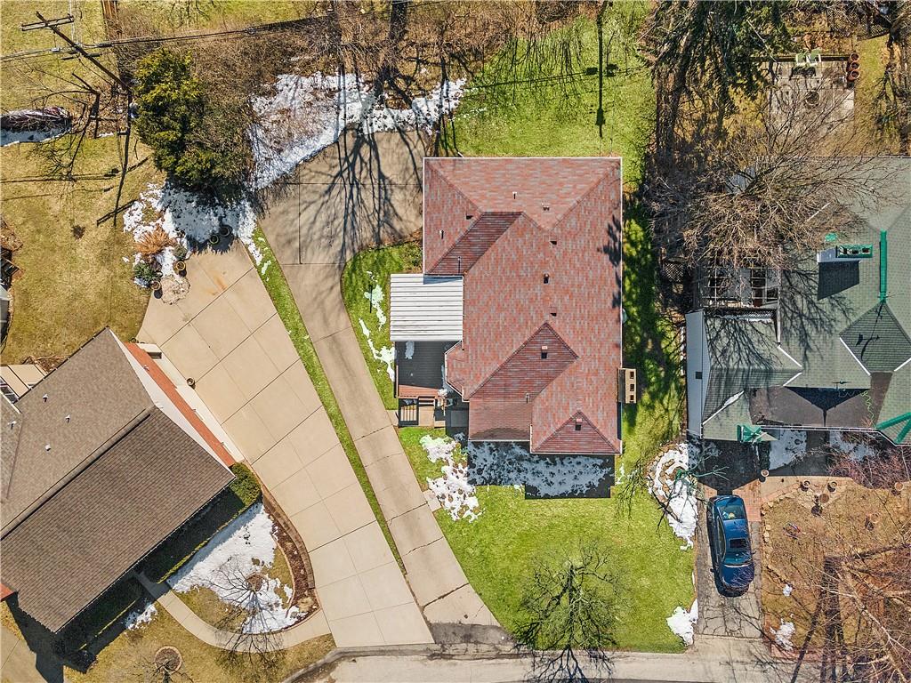 1014 Milton Road Pittsburgh, PA 15234 - Photo 3 of 22 Gallery Image 3
