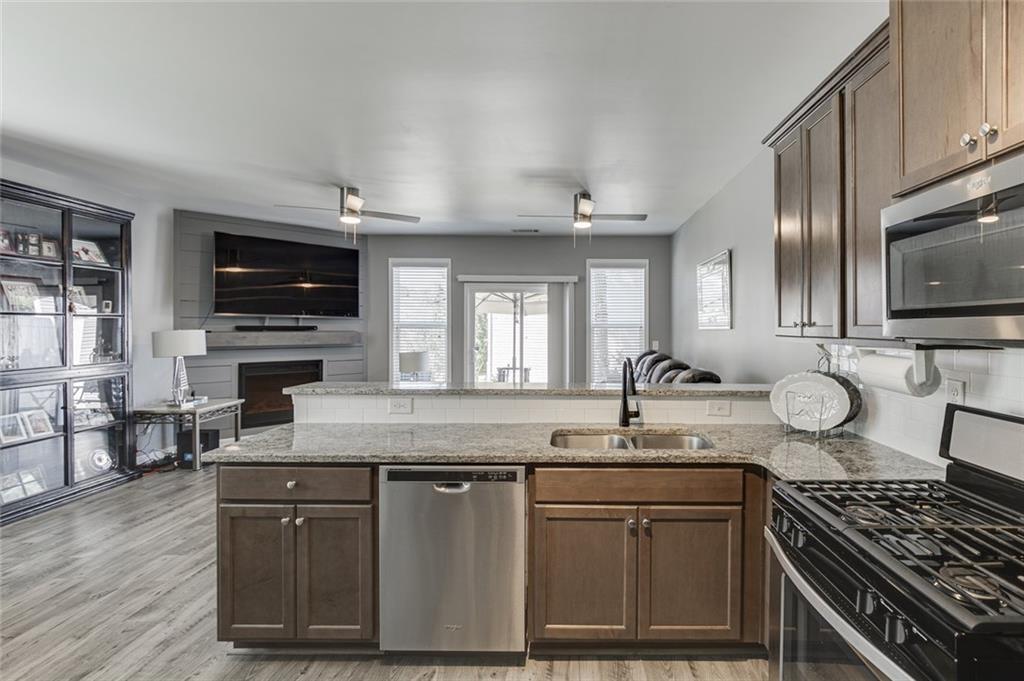 4694 Beacon Ridge Lane Flowery Branch, GA 30542 - Photo 15 of 35 Gallery Image 15