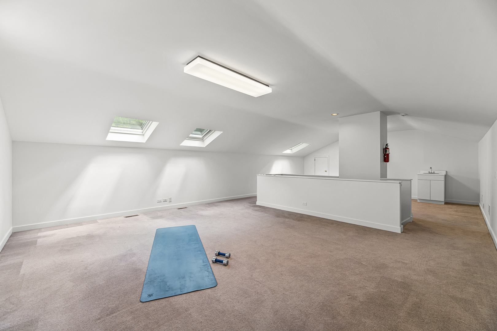 1370 Sunview Lane Winnetka, IL 60093 - Photo 30 of 39