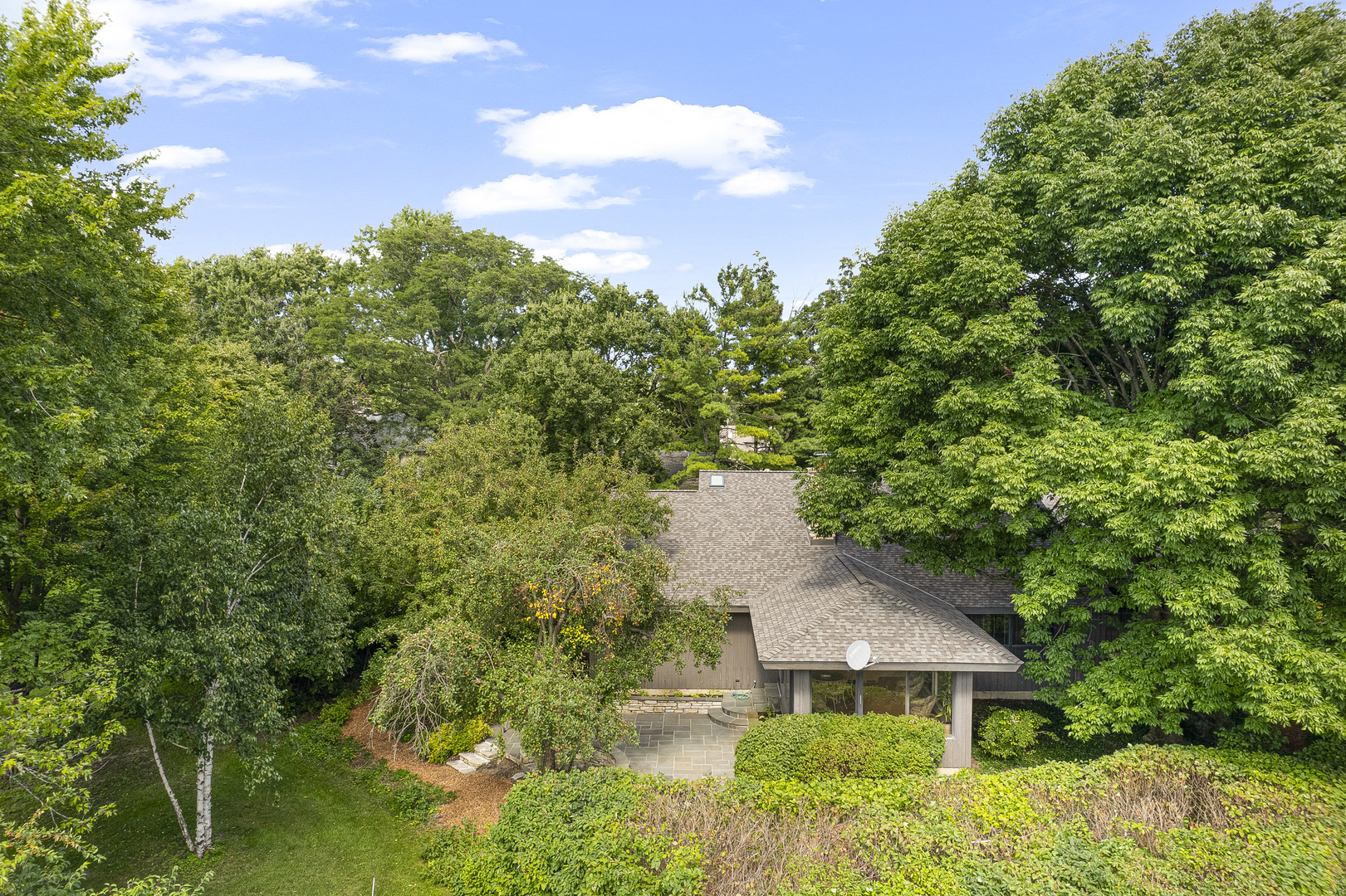 1370 Sunview Lane Winnetka, IL 60093 - Photo 36 of 39