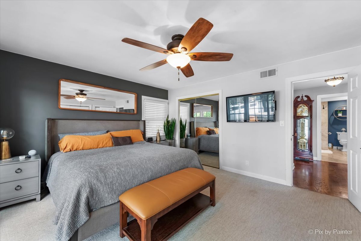 500 North River Road Fox River Grove, IL 60021 - Photo 15 of 35