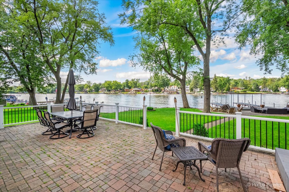 500 North River Road Fox River Grove, IL 60021 - Photo 2 of 35