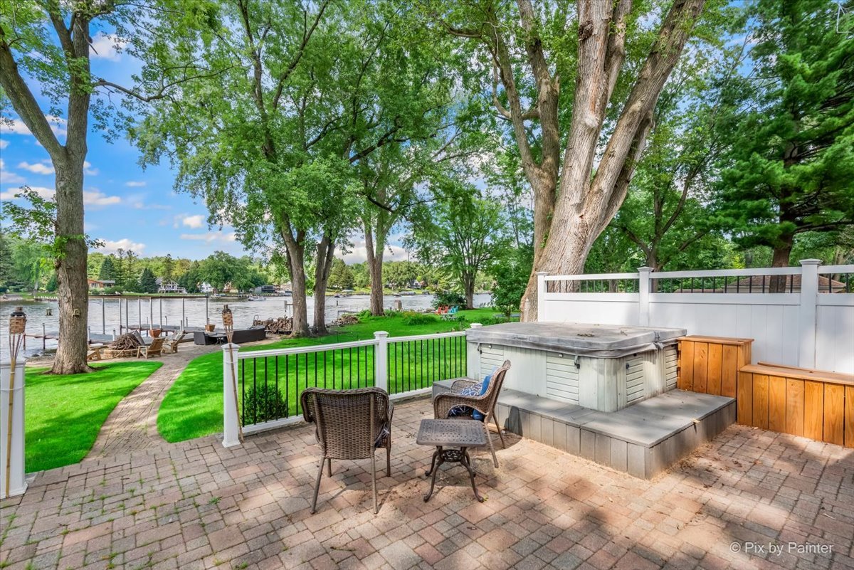 500 North River Road Fox River Grove, IL 60021 - Photo 26 of 35