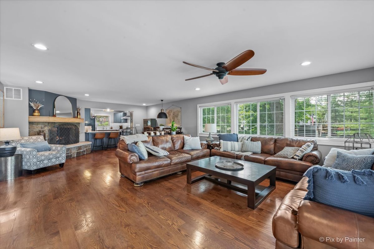 500 North River Road Fox River Grove, IL 60021 - Photo 10 of 35