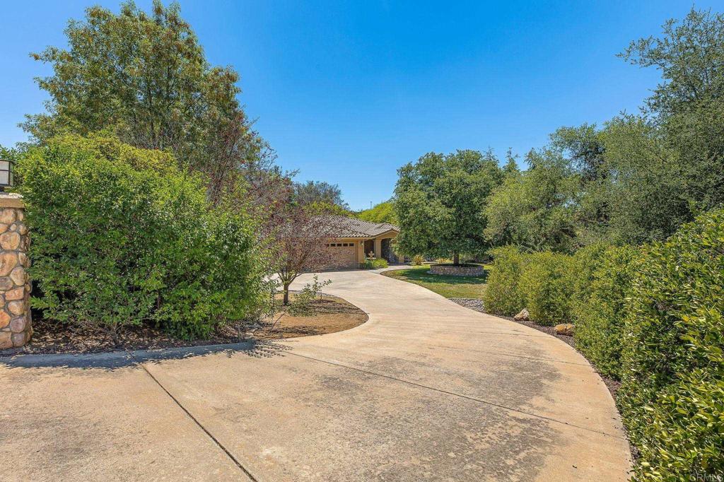 2445 Southern Oak Road Ramona, CA 92065 - Photo 11 of 60