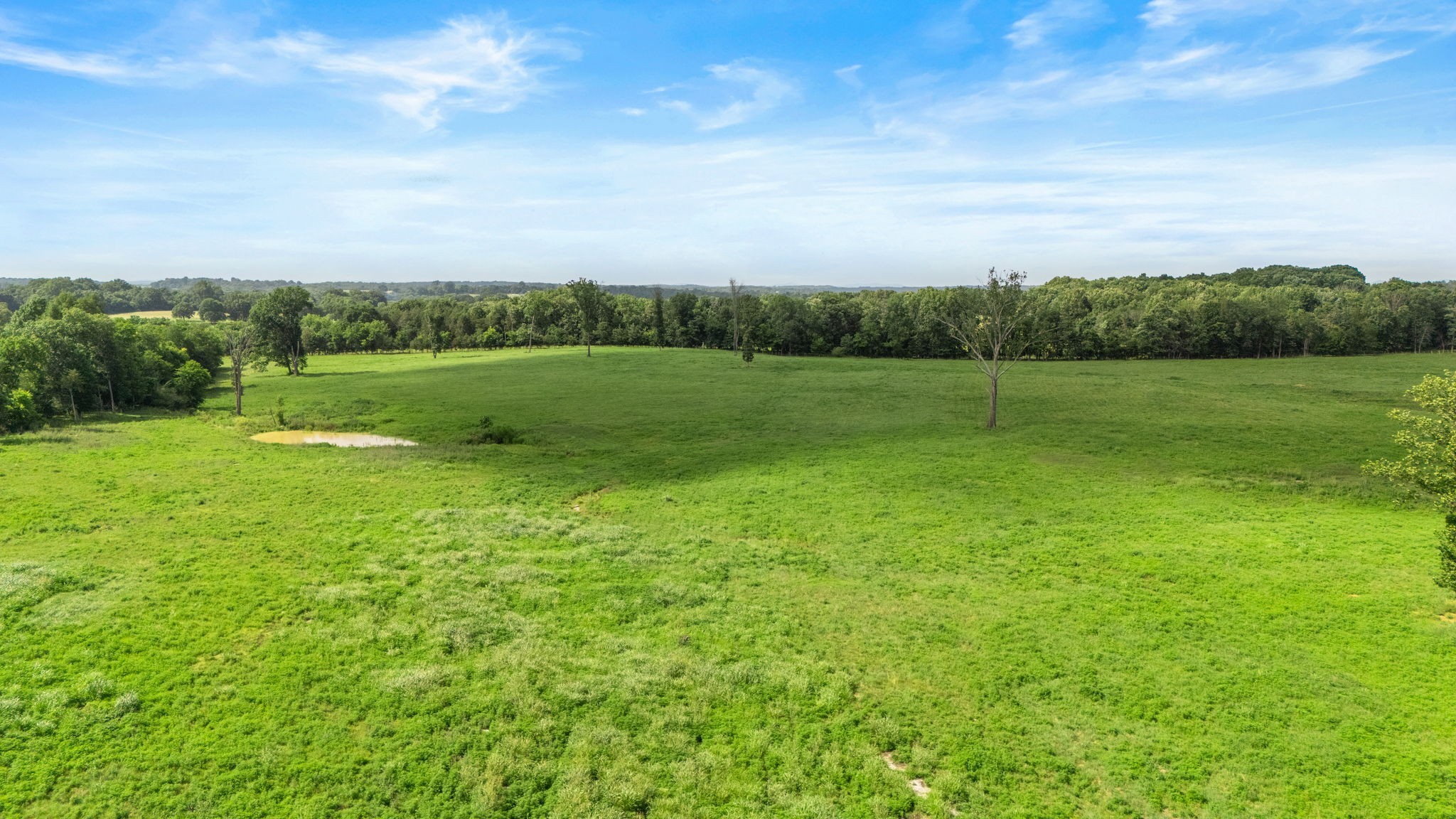 0 Knight Campground Road Shelbyville, TN 37160 - Photo 12 of 43 a view of a golf course with a lake