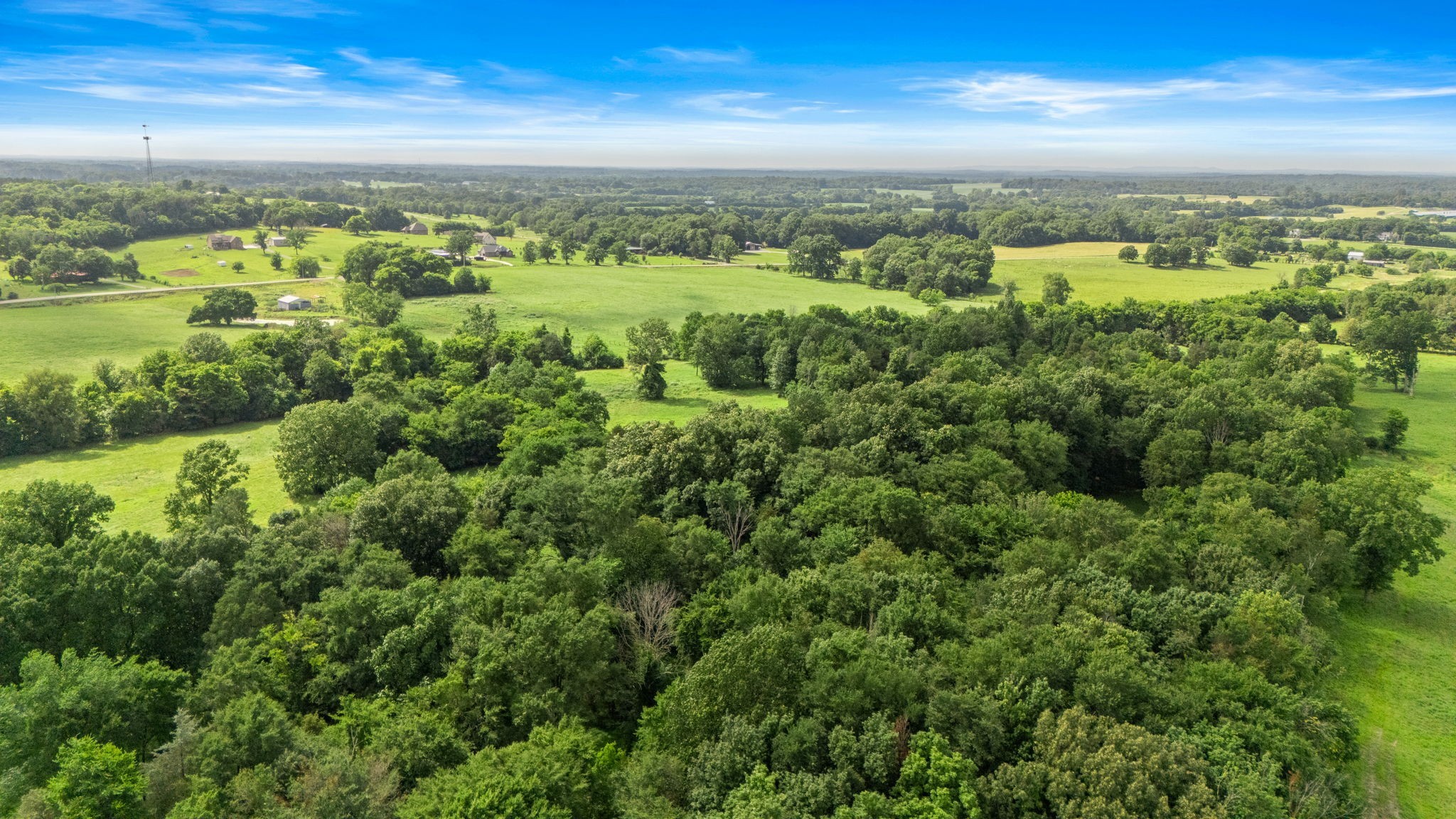 0 Knight Campground Road Shelbyville, TN 37160 - Photo 28 of 43 a view of a city with an ocean