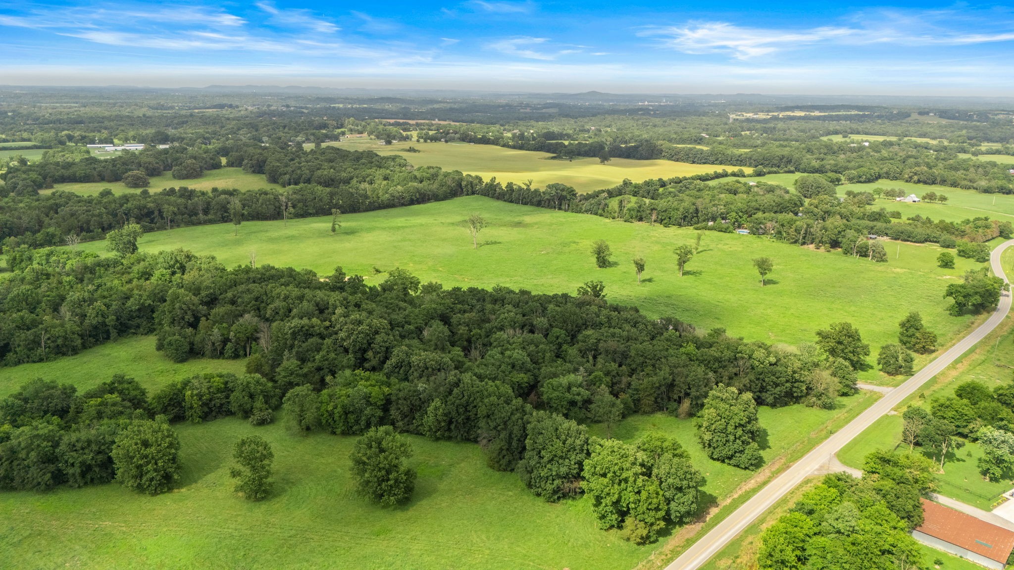 0 Knight Campground Road Shelbyville, TN 37160 - Photo 33 of 43 an aerial view of residential houses with outdoor space and lake view