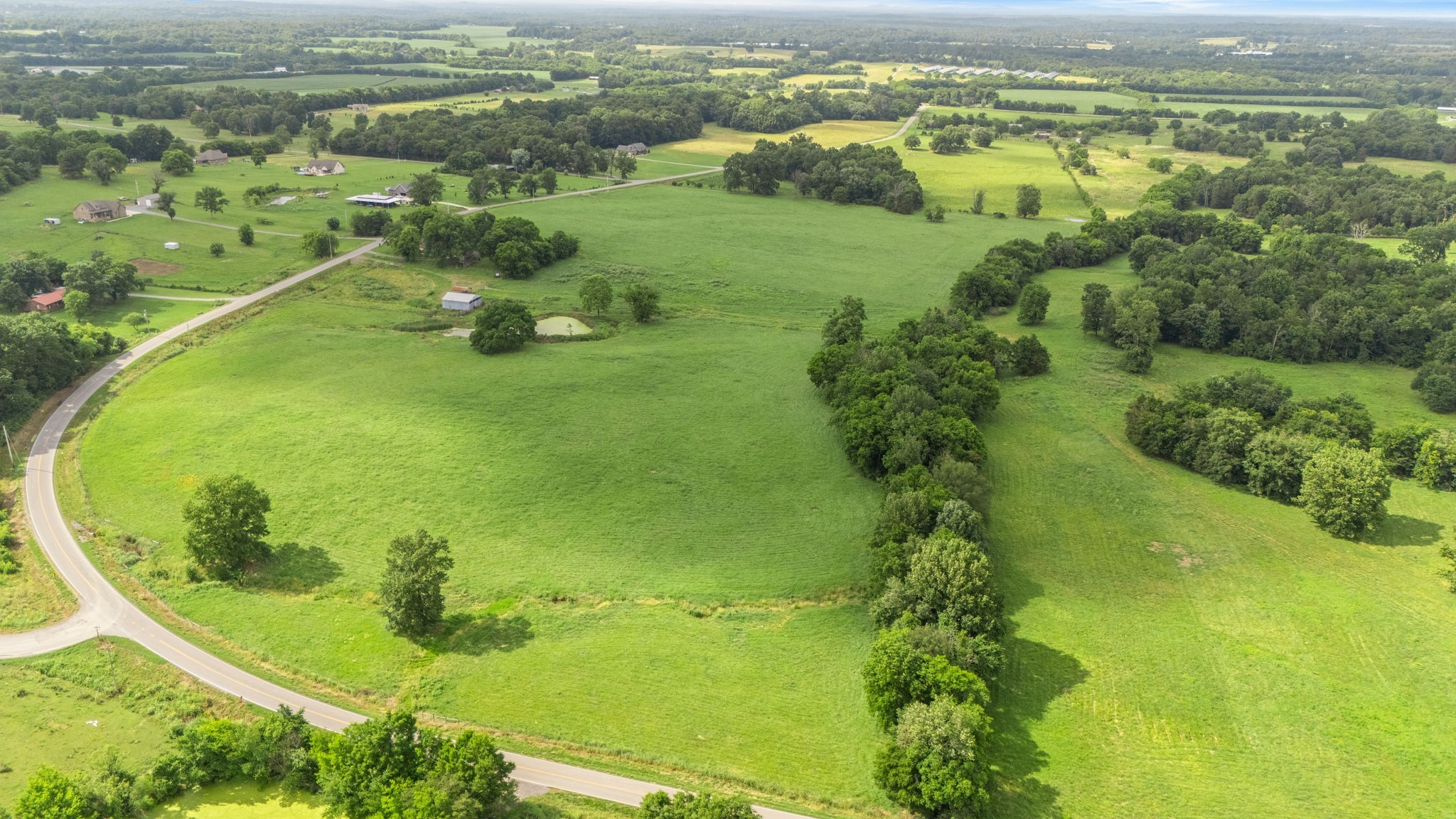 0 Knight Campground Road Shelbyville, TN 37160 - Photo 34 of 43 a view of a lake with a mountain