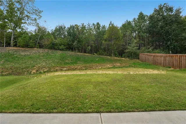 $372,000 | 166 Graham Circle, Adairsville, GA 30103