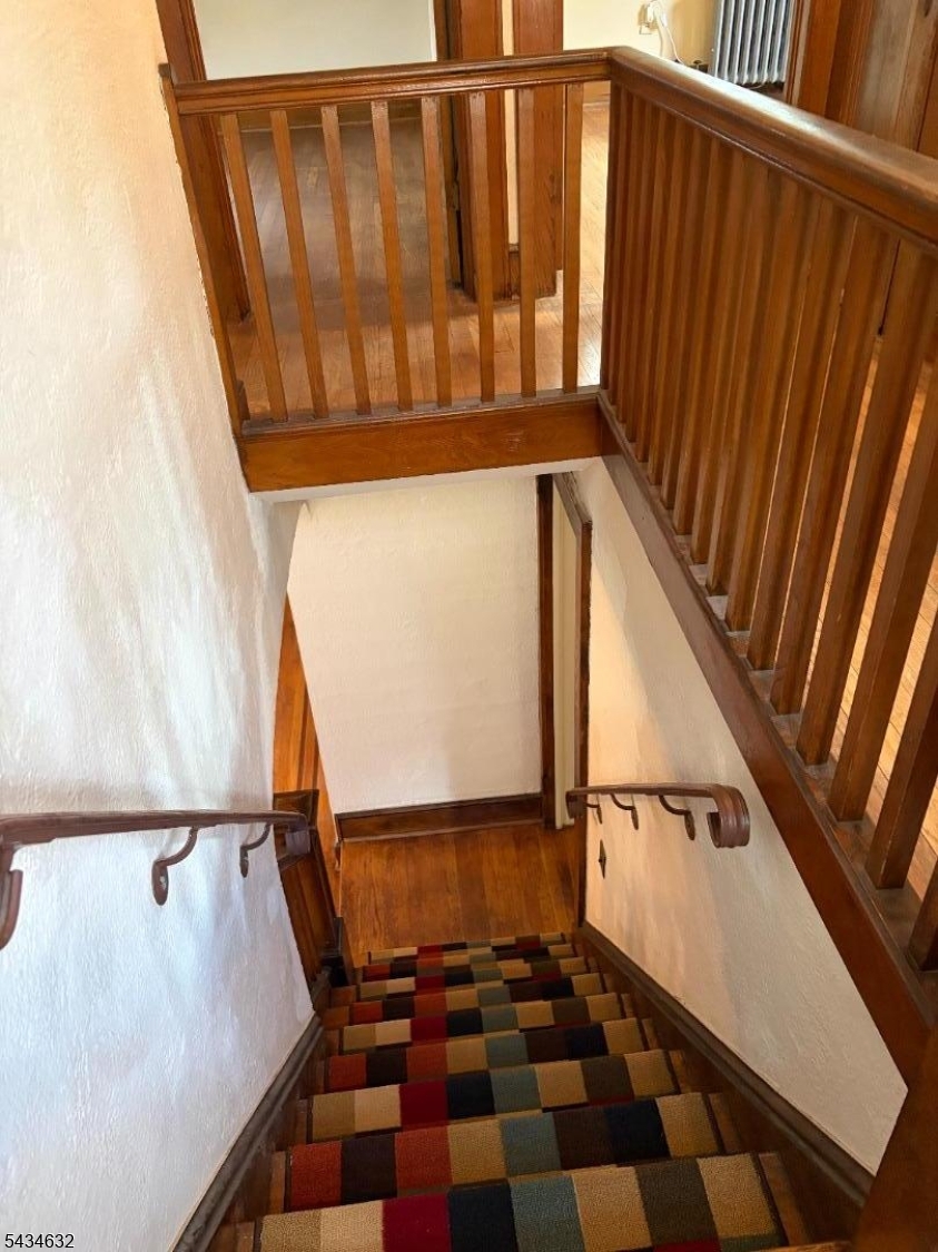 12 Ferncliff Road Bloomfield, NJ 07003 - Photo 35 of 49