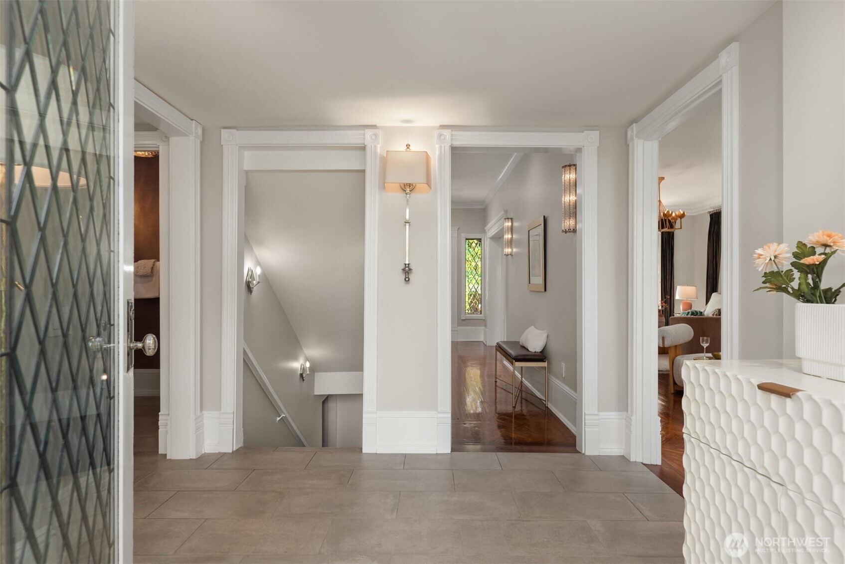 718 East Aloha Street, Unit 10 Seattle, WA 98102 - Photo 17 of 40 a view of a hallway view with three rooms