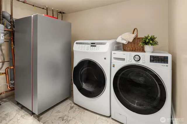 $2,900,000 | 718 East Aloha Street, Unit 10, Seattle, WA 98102