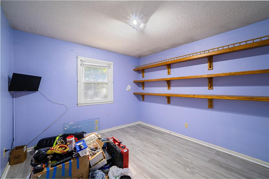 8400 52nd Road Southeast St. Joseph, MO 64507 - Photo 11 of 40 Gallery Image 11