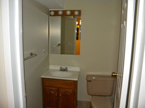 7 Nancy Road, Unit 10 Easton, MA 02375 - Photo 5 of 11 Gallery Image 5