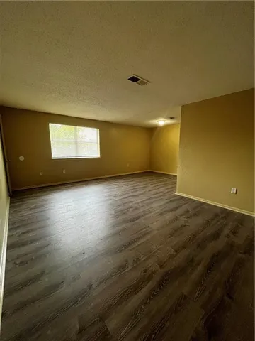 $1,395 | 948 East Monterey Court, Unit A, Gretna, LA 70056